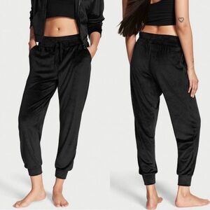 PINK Victoria's Secret velvet black sweats